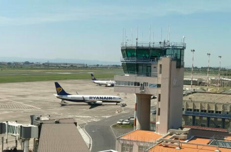 Incendio Catania, il Terminal A resta chiuso fino al 25 luglio