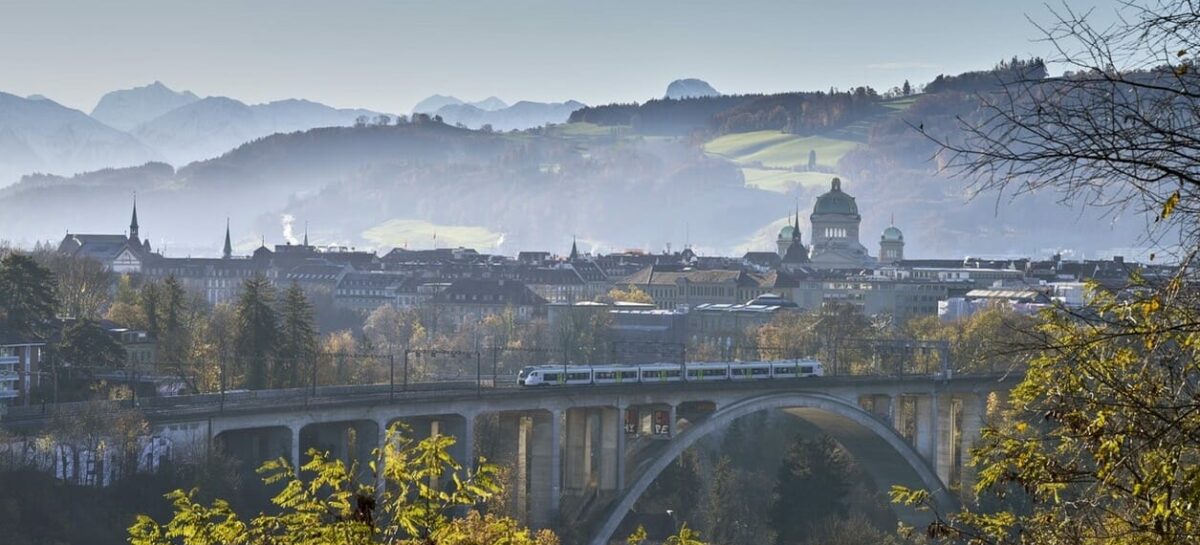 A bordo del Trenino Verde delle Alpi con i podcast di Loquis