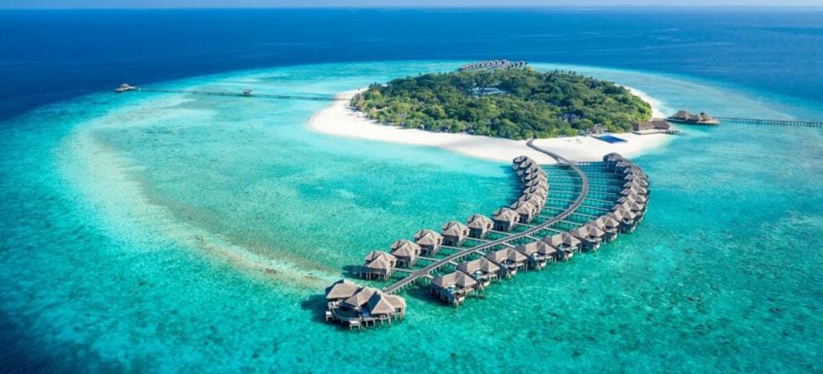 Nicolaus-Vltur porta in fiera le sue Maldive a 5 stelle