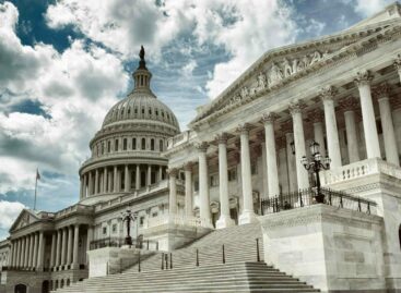 Usa, rivoluzione rimborsi aerei. <br>Le regole imposte da Biden