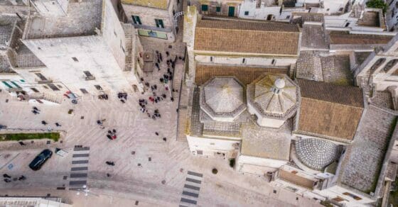 Puglia, lo scrittore Nicola Lagioia: «Attenzione alla bolla turistica»