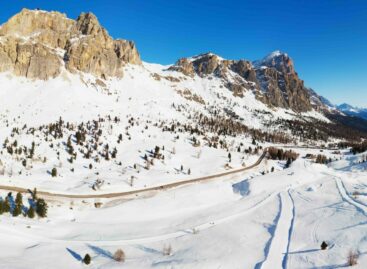 Dolomiti Superski, stagione al via il 25 novembre. E sciare costerà di più