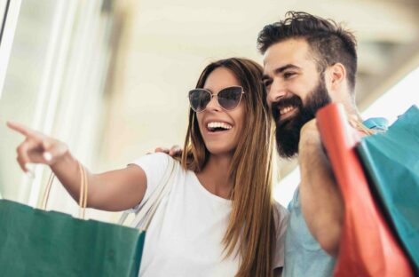 Come (e quanto) spendono i viaggiatori? Il report Revolut