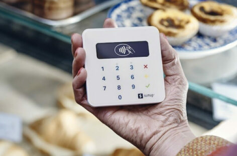 Pagamenti, avanza il cashless. I turisti Usa sono i più “digital”