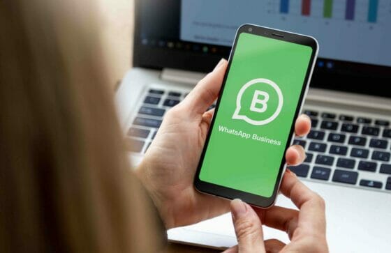 WhatsApp Business consentirà i pagamenti: si parte dall’India