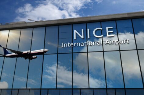 Minaccia terrorismo, allarme bomba negli aeroporti di Francia e Belgio