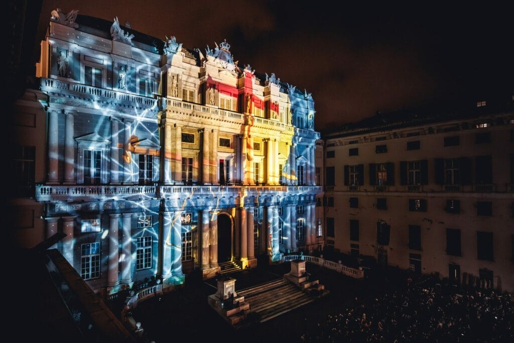 Monumental Tour Costa © Geoffrey Hubbel