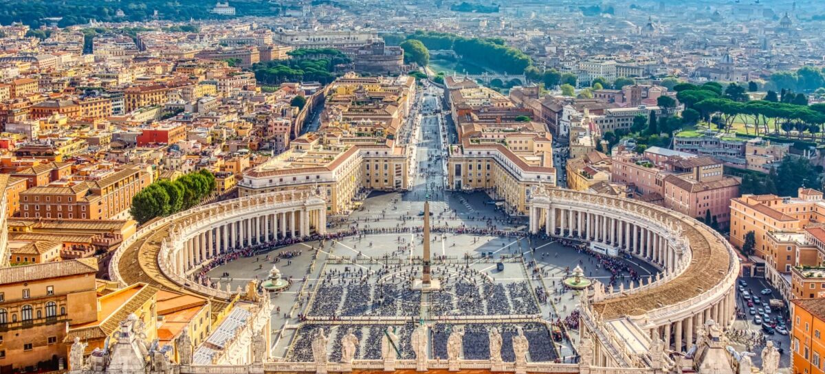 Roma, il turismo “esplode” in vista del Giubileo: tutti i dati Federalberghi