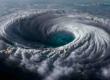 Caraibi travolti dall’uragano Beryl. <br>In allerta anche la Casa Bianca