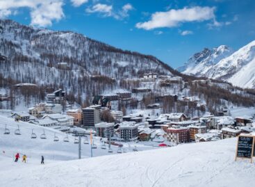 Cervinia ribattezzata Le Breuil. Santanchè: «Ripensateci»