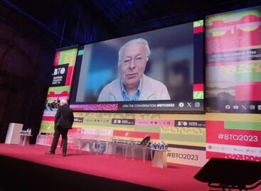 «L’Ai non potrà mai superarci»: così parlò il fisico Faggin