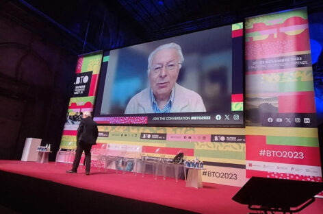 «L’Ai non potrà mai superarci»: così parlò il fisico Faggin