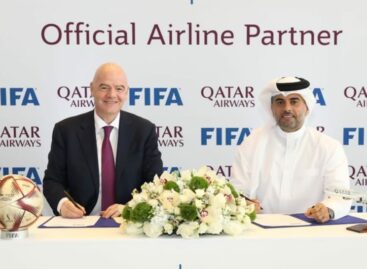 Calcio, Qatar Airways global airline partner di Fifa fino al 2030