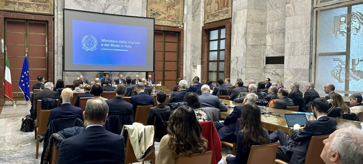 Tavolo governo-vettori: ma l’accordo sulle tariffe aeree non c’è