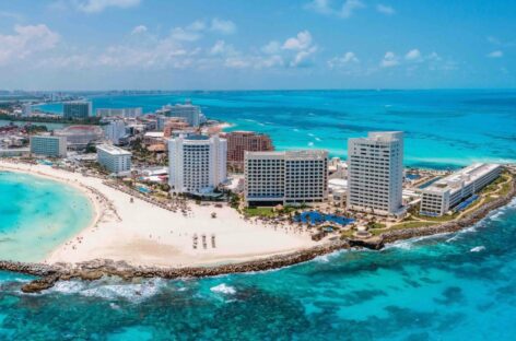 Messico, turismo in frenata tra inflazione e uragano Otis