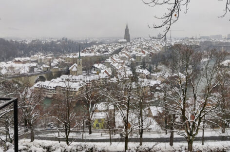 Indimenticabile Berna: viaggio con l’iconico Trenino Verde delle Alpi
