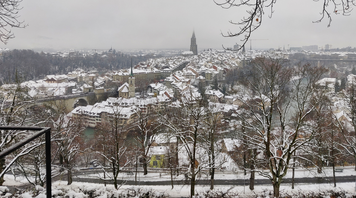 Indimenticabile Berna: viaggio con l’iconico Trenino Verde delle Alpi