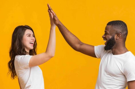 Viaggiare sicuri, le 5 regole del pool Farnesina-operatori