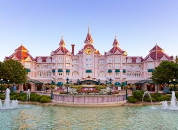 Disneyland Paris, riapre l’hotel a 5 stelle alle porte del parco