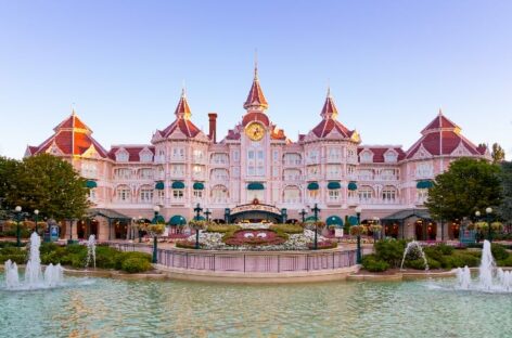 Disneyland Paris, riapre l’hotel a 5 stelle alle porte del parco