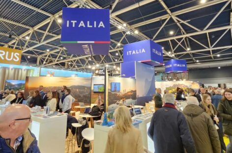 L’Italia porta la Venere-influencer in trasferta in Olanda