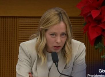 Stallo sulle concessioni balneari: l’Ue attende, Meloni prende tempo