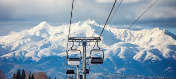 Incidente in Tirolo, si schianta una cabinovia