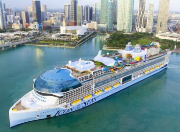 Icon of the Seas, il battesimo della nave più grande del mondo