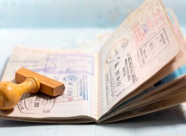 Passaporti più potenti: Italia prima in classifica