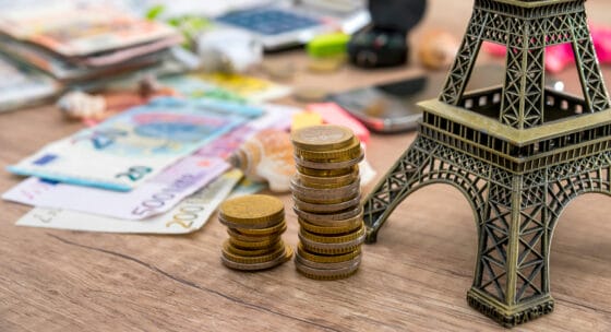 Parigi, sovrattassa di soggiorno. J’accuse dei tour operator