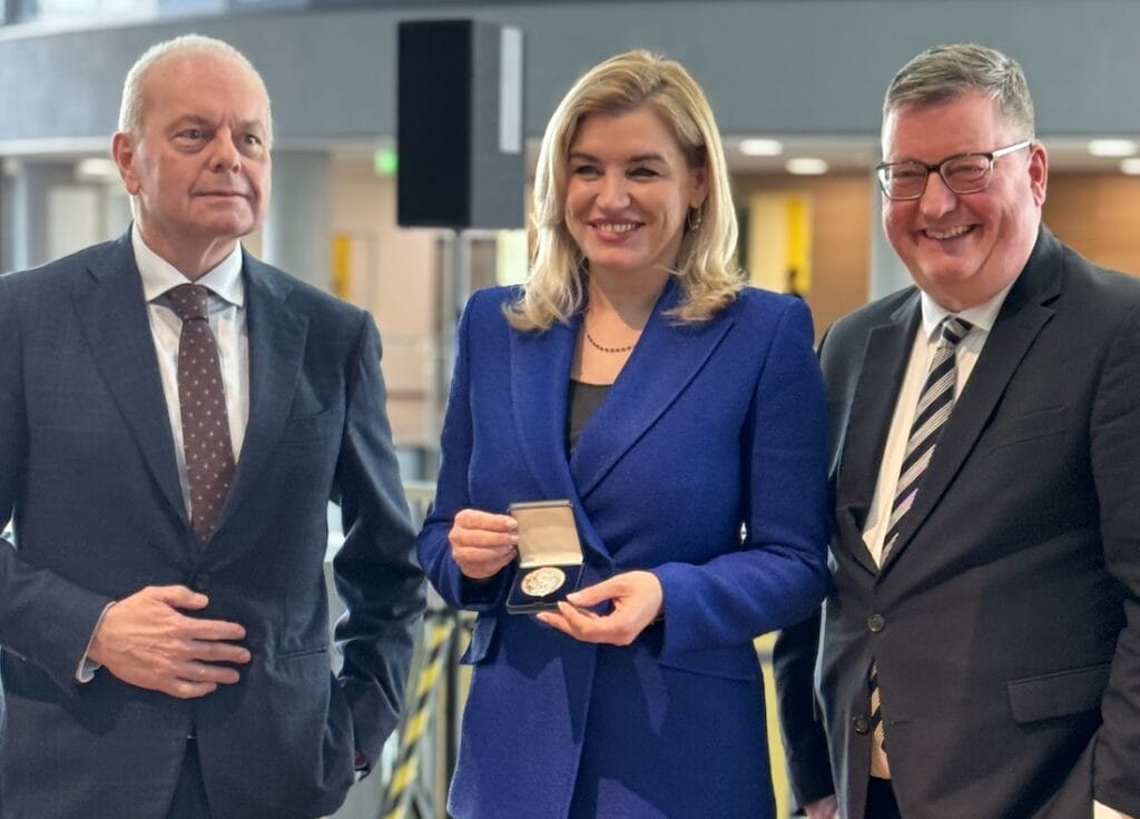 Nikolina Brnjac, Il ministro del Turismo e dello Sport della Repubblica di Croazia