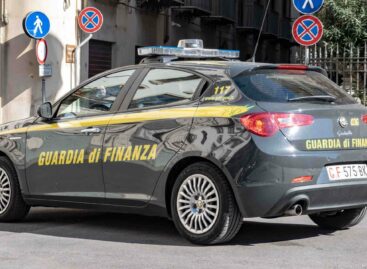 Truffa dei buoni vacanze Covid: 2mila indagati a Napoli