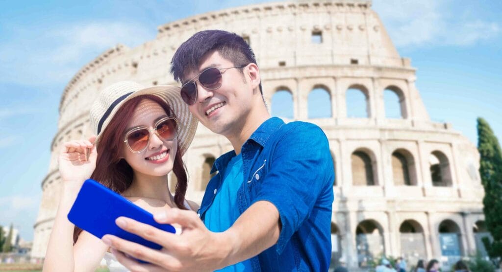 turisti cinesi da adobe