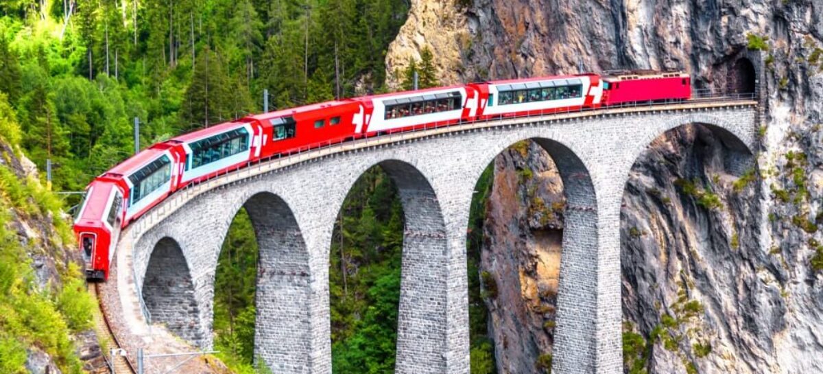 Bernina Express versione luxury con la Pullman Class