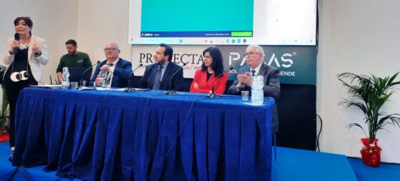 Pagamenti B2B in agenzia: M-Facility rilancia il suo Sts