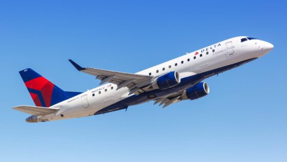 Delta, torna la fiducia: ricavi record e guidance ripristinata