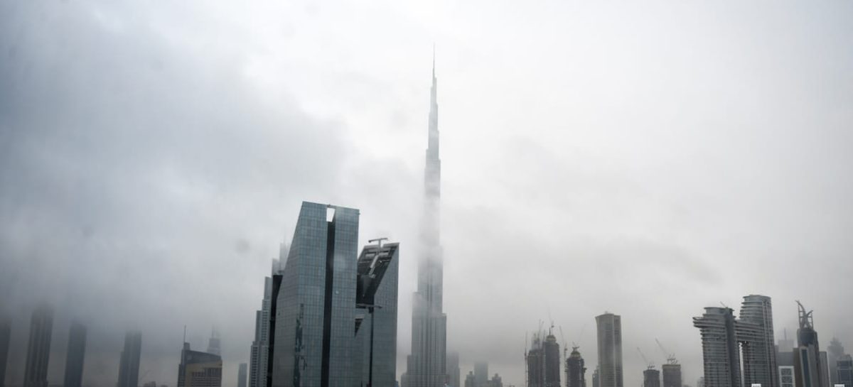 Dubai, aeroporto allagato: voli ancora a singhiozzo