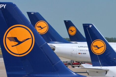 Lufthansa, i nuovi Boeing passano dalla Svizzera