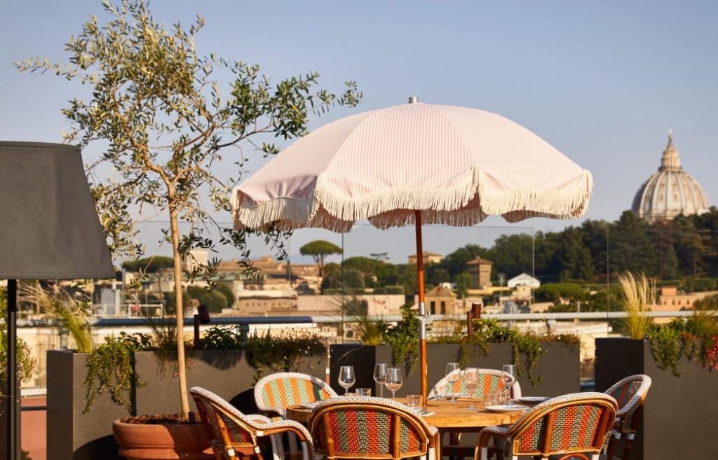 MAMA ROMA ROOF_Uff.St.