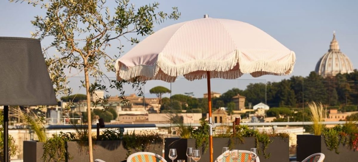 Mama Shelter Roma colora d’estate il rooftop tra cene e aperitivi