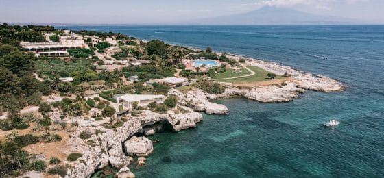 Mangia’s, al via l’estate del Brucoli in Sicilia. È il primo hotel con Marriott