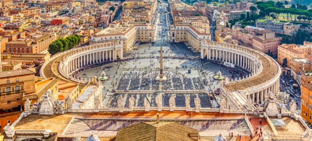 Piazza San Pietro Roma