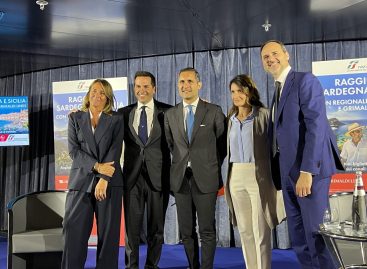 Grimaldi e Trenitalia varano il biglietto unico treno+nave