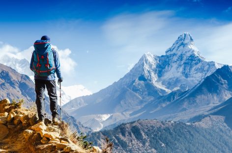 Everest a numero chiuso: il Nepal limiterà il numero di scalatori