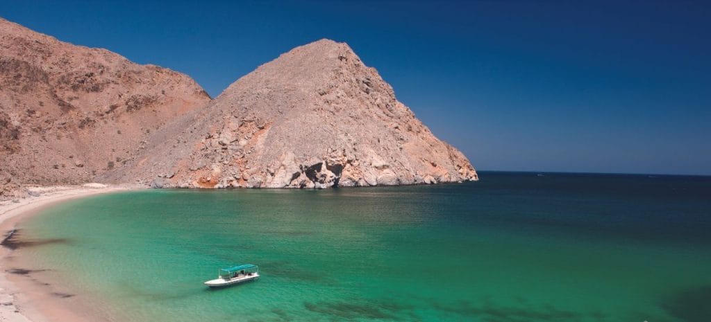 Fins Beach, Oman