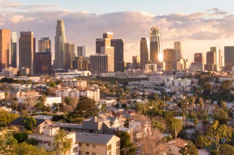 Los Angeles riparte. Farnesina: “Sì ai viaggi”