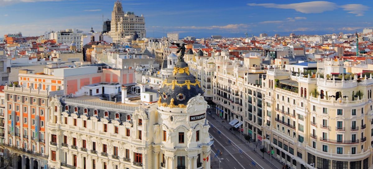 Spagna, rinviato a dicembre lo screening sui turisti