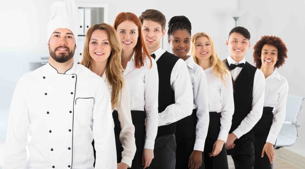 lavoratori lavoro job stagionali hotel personale da adobe