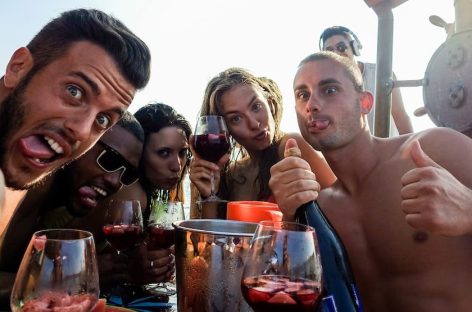 Baleari, legge anti-alcool: 1.500 euro di multa ai turisti ubriachi