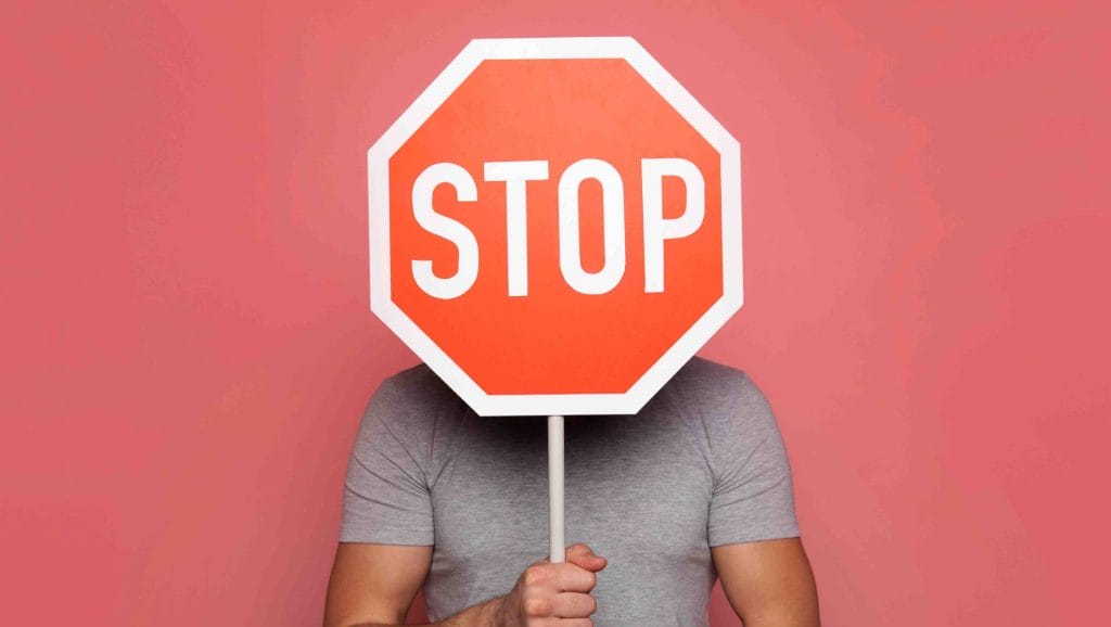 stop basta fine da adobe